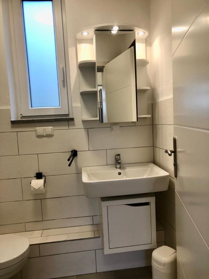 Erdgeschoss-Appartement mit Seeblick Ahrensbok Exterior foto