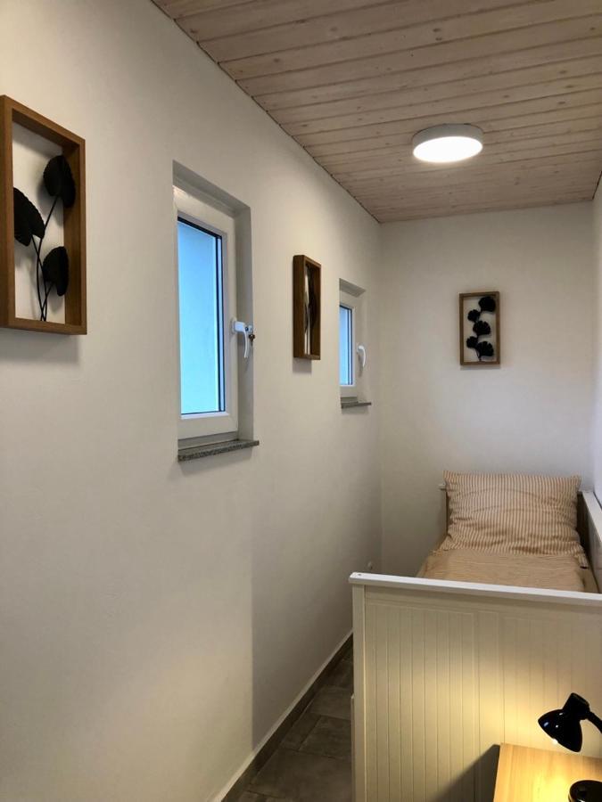 Erdgeschoss-Appartement mit Seeblick Ahrensbok Exterior foto